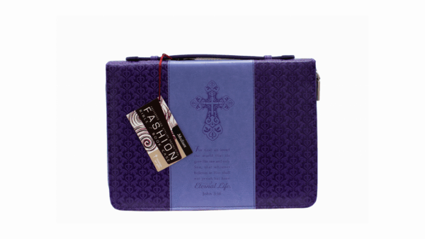 Husă Biblie din imitație de piele mov - "For God so loved - John 3:16" Medium