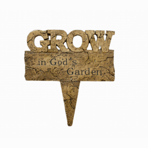 Garden decor set made of resin
