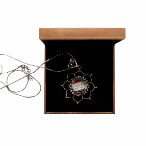 Rom 8:37 Locket